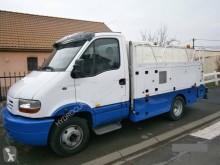 Camion hydrocureur Renault