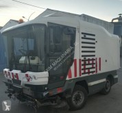 Maquinaria vial camión barredora Ravo 530 STH