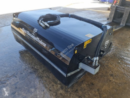 Equipamientos maquinaria OP barredora M3 BS180-HD