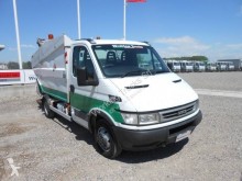 Maquinaria vial Iveco Daily 50C15 camión volquete para residuos domésticos usado