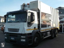 Maquinaria vial camión volquete para residuos domésticos usado Iveco Stralis 260 E 31