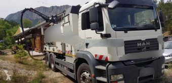 Camion hydrocureur MAN 26.364