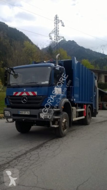 Mercedes 1833 camion benne à ordures ménagères occasion