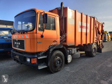 Camion raccolta rifiuti MAN F