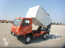 Camion benne à ordures ménagères nc BRADO