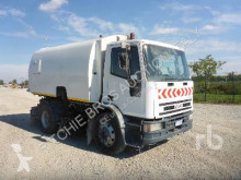 Iveco Eurocargo camion balayeuse occasion