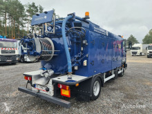 Camion-cisternă Nissan ALTEON ROM COMBI WUKO