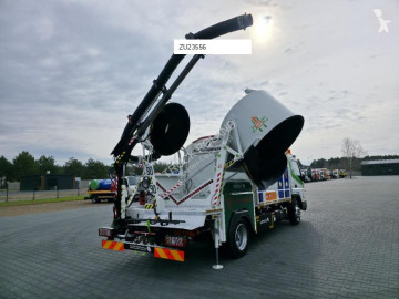 三菱Canter odkurzacz koparka ssąca Saugbagger CITY SAUGER ESE 洒水车 二手