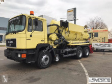 Maquinaria vial MAN 27.372 Full steel - Vaccum - Toilet - 13000 L camión limpia fosas usado