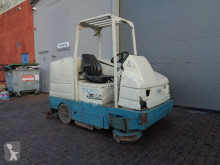 Koop tennant 7400 schrobmachine spazzatrice usato