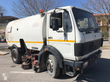 Камион метачка Mercedes SK 1213A
