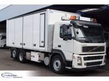 آلة لصيانة الطرق Volvo FM 300 شاحنة ضخّ مائي مستعمل