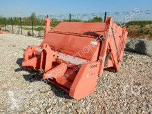 Camion balayeuse Wiedenmann SUPER 300