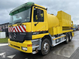 آلة لصيانة الطرق شاحنة ضخّ مائي Mercedes Actros 2631
