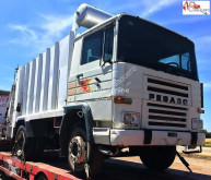 آلة لصيانة الطرق Pegaso 1217.14 شاحنة قلابة للنفايات المنزلية مستعمل