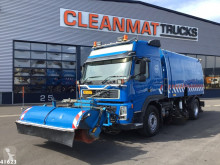 Volvo FM 330 camion balayeuse occasion