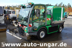 engin de voirie camion laveuse