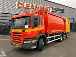 Maquinaria vial Scania P 310 camión volquete para residuos domésticos usado