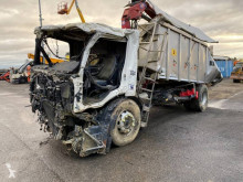 Scania P 280 camion benne à ordures ménagères accidenté