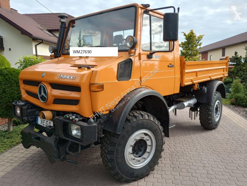آلة لصيانة الطرق Mercedes UNIMOG U1650 *2001*...
