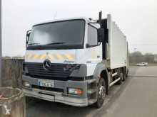 Maquinaria vial camión volquete para residuos domésticos Mercedes Atego 2528