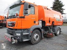 Bucher Schoerling OptiFant 8000 camion cu echipament de măturat străzi second-hand