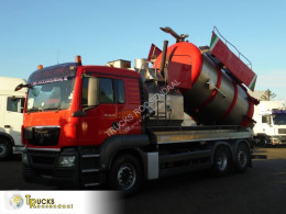 Maquinaria vial MAN TGS 26.320 camión limpia fosas usado