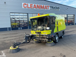 Ravo road sweeper 540 with 3-rd brush