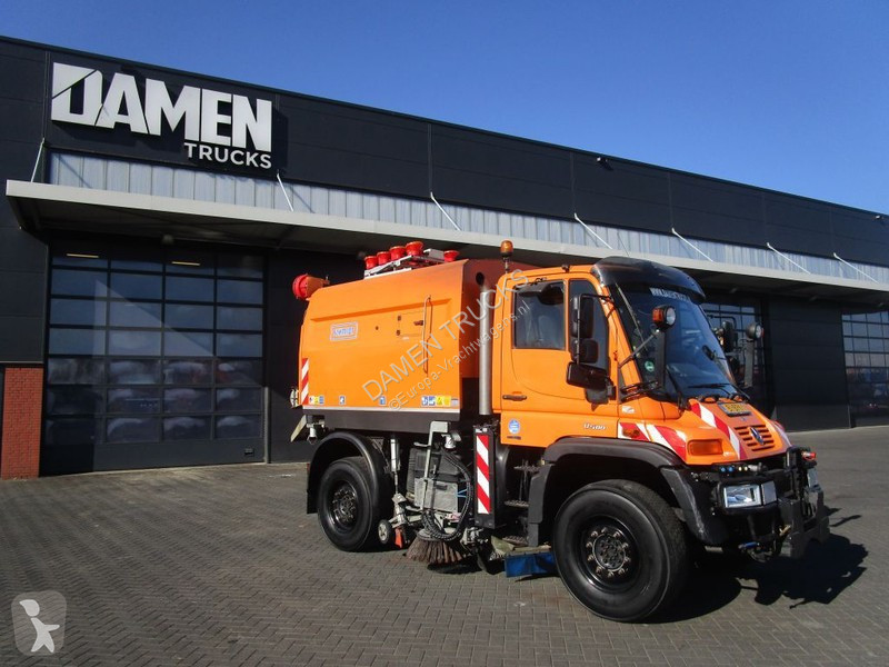 Mercedes Unimog u400