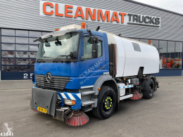 Mercedes Bucher Schörling Optifant 70 camion cu echipament de măturat străzi second-hand