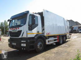 Maquinaria vial Iveco Stralis 310 camión volquete para residuos domésticos usado