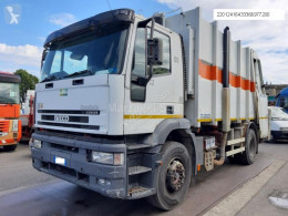 Maquinaria vial Iveco 440E35 camión volquete para residuos domésticos usado