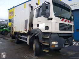 Maquinaria vial MAN 18.364 camión volquete para residuos domésticos usado