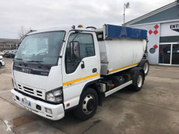 Isuzu NQR 75 camião basculante para recolha de lixo usado