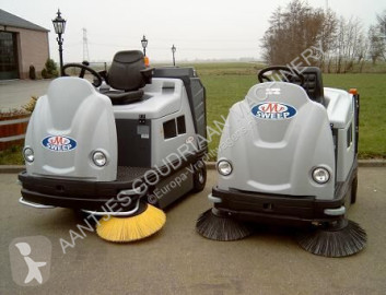 Zit nieuwe veegmachine-bezemwagen