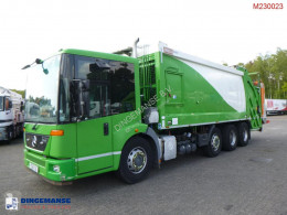 MercedesEconic3233