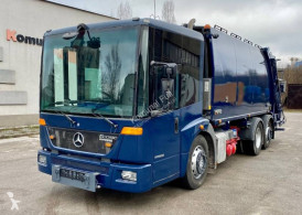 MercedesEconic2629
