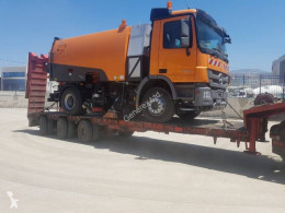 MercedesActros1831
