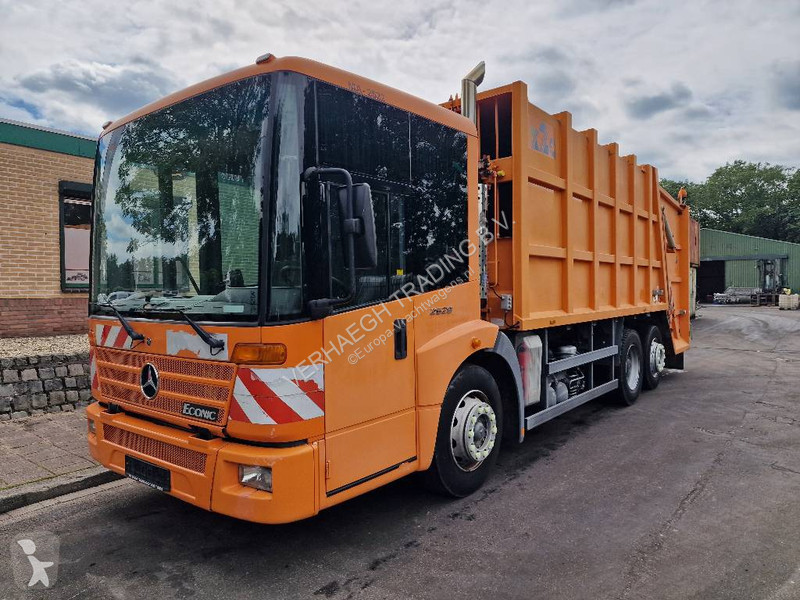 Utilaje pentru drumuri Mercedes 2628