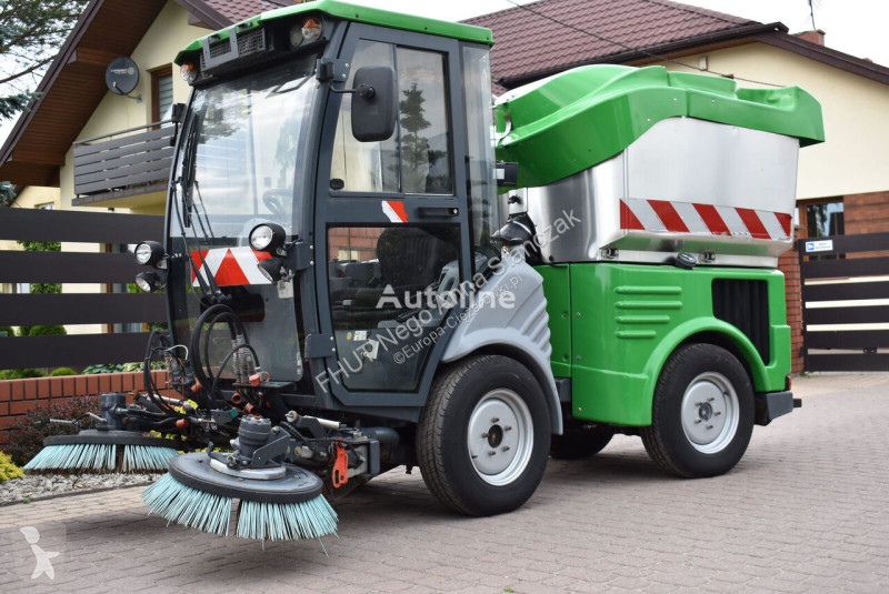 Utilaje pentru drumuri Hako 1250
