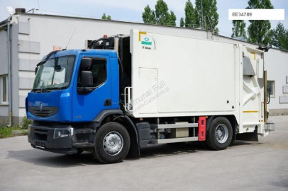 Renault waste collection truck
