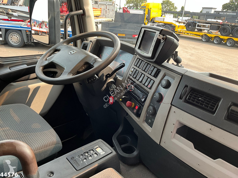 Utilaje pentru drumuri Volvo FE 260 Haller 18m³