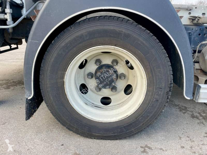 Vägmaskiner Isuzu
