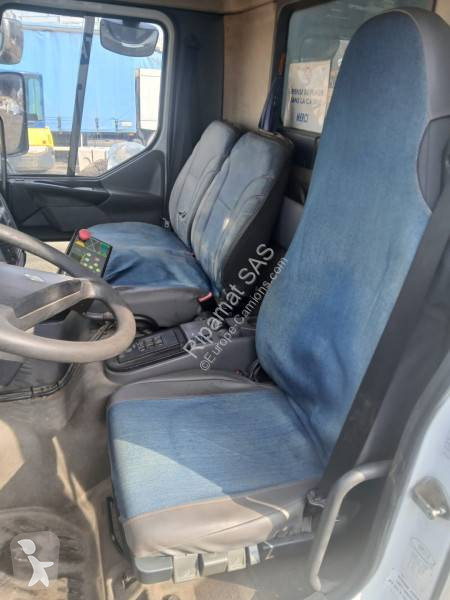 Engin de voirie Renault