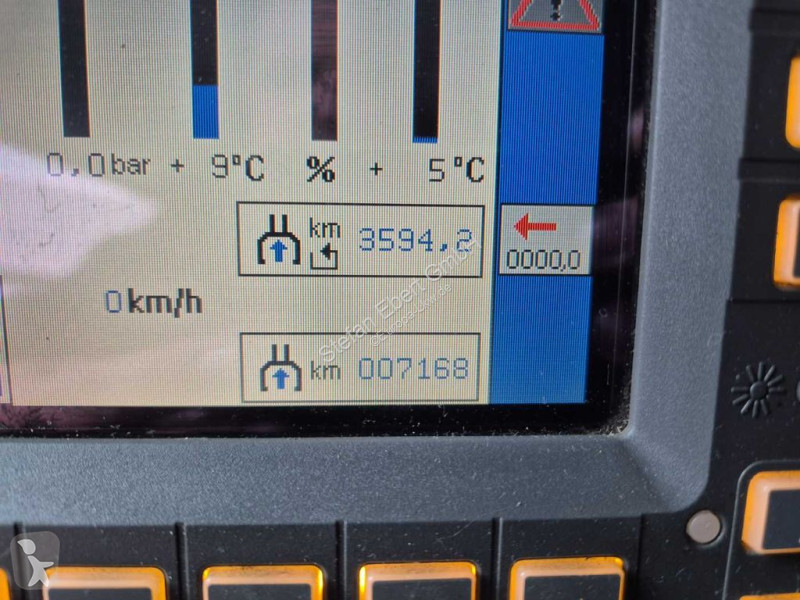 Silniční stroje Mercedes 2032 A 4x4 Bucher STKF...