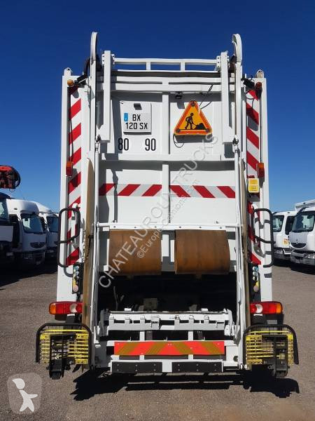 Engin de voirie Renault