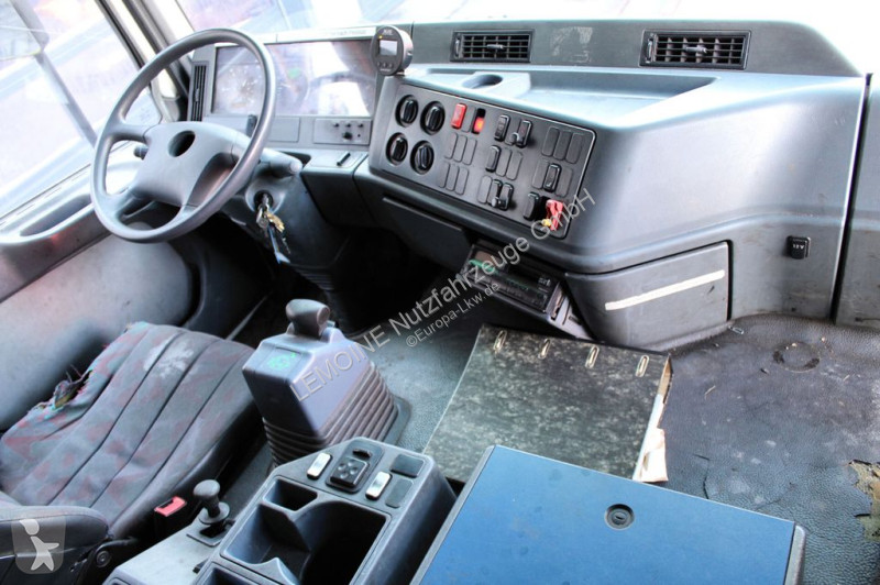Silniční stroje Mercedes 3335 6x4 Kroll 13m³...