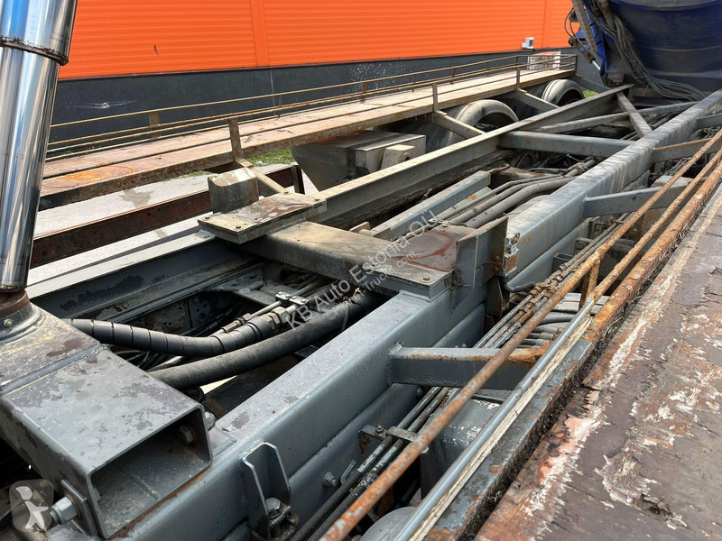 Maskine til vejarbejde Scania P 420 6x2*4 ADR...