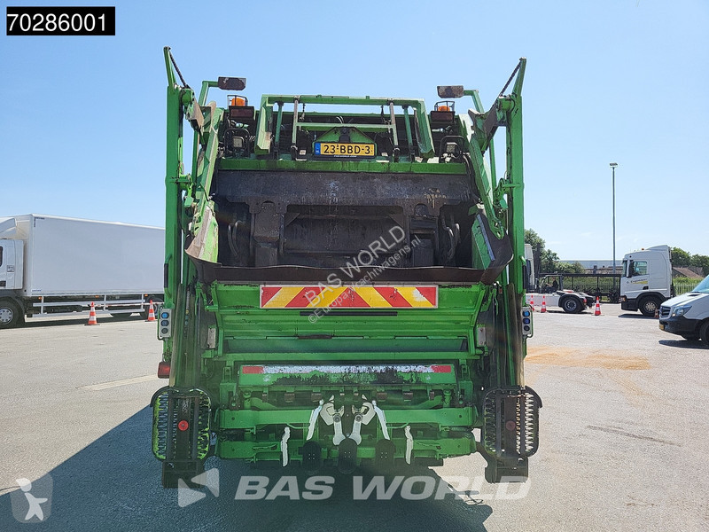 Utilaje pentru drumuri Volvo FE 300 6X2 -Truck...