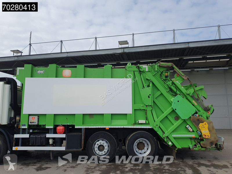 Vägmaskiner DAF 250 6X2 NL -Truck...